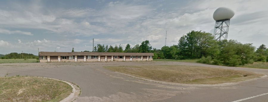 Airport Motel - 2011 Street View (newer photo)